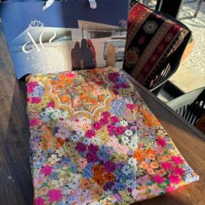 عبايات ملونة فخمة